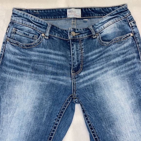 BKE Payton Universal fit Mid rise bootcut. Size 29x31.5 (29R) Mid/acid wash - Picture 7 of 11